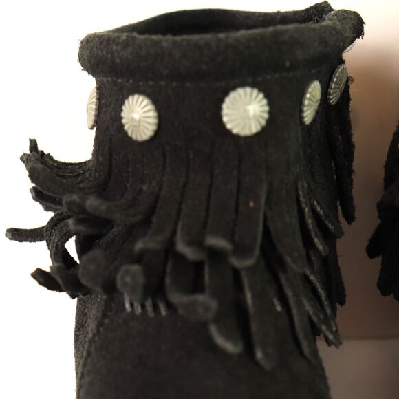 Minnetonka Double Fringe Ankle Booties Black Suede Moc Toe Zip 6 - Picture 6 of 9